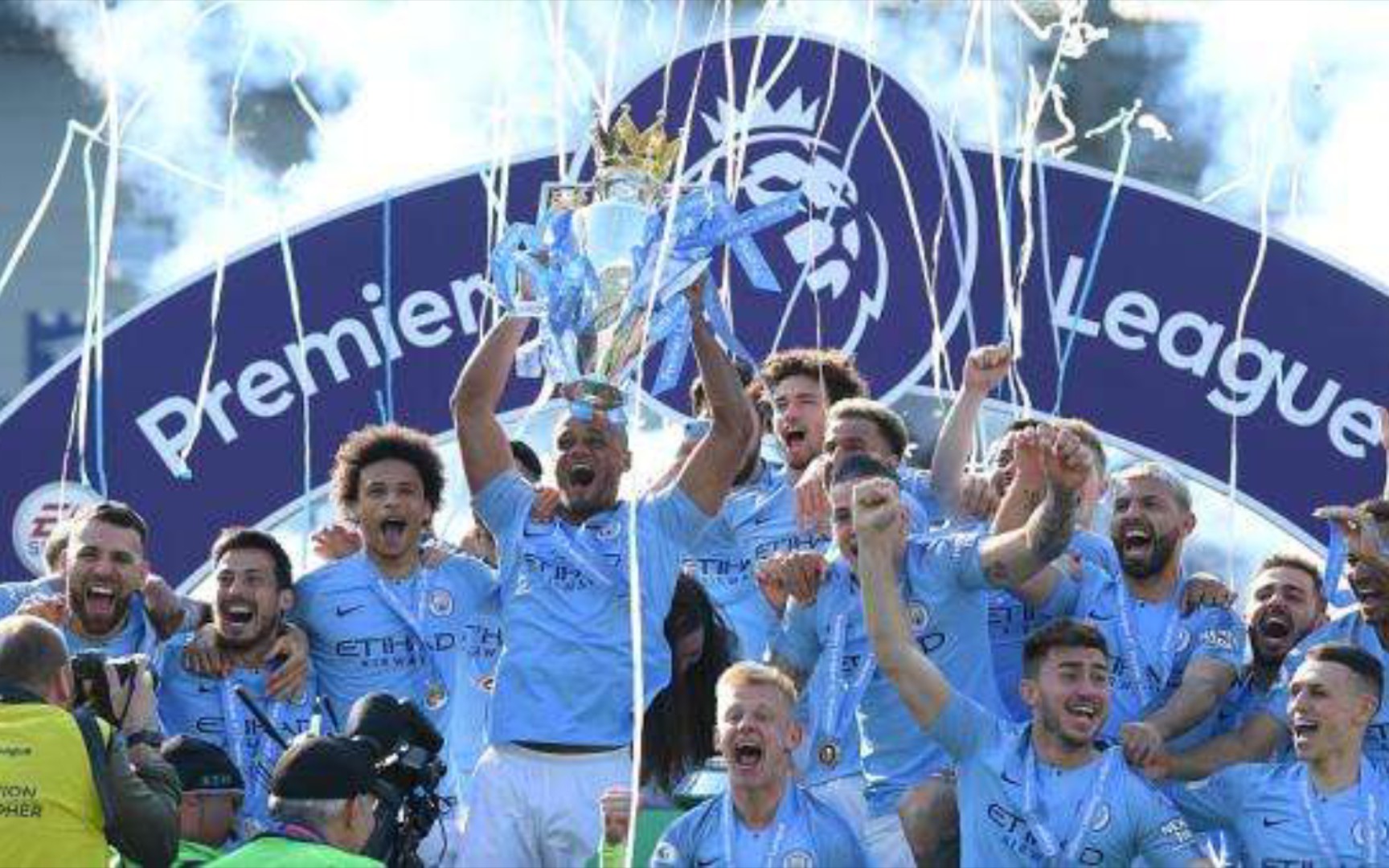 考虑签下贾 考虑签下贾